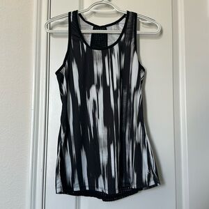 H&M Monochrome Bush-stroke Design Activewear Tank